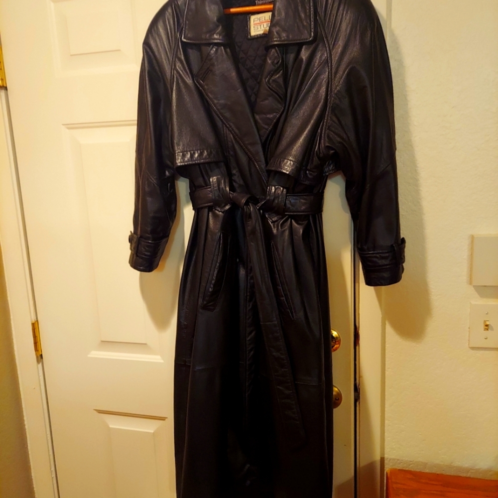 Ladies leather coat